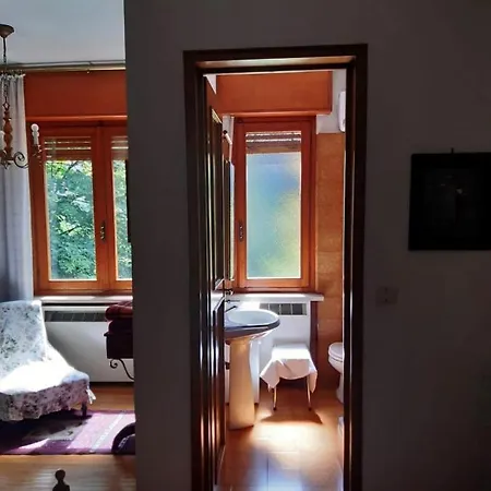 Paola Country house *